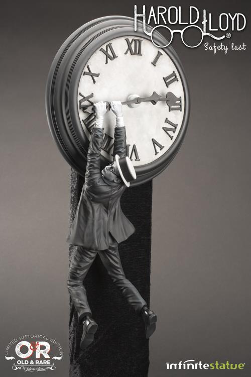 Harold Lloyd Safety Last Wall Plaque Limited Edition Statue Gallery Image 3
