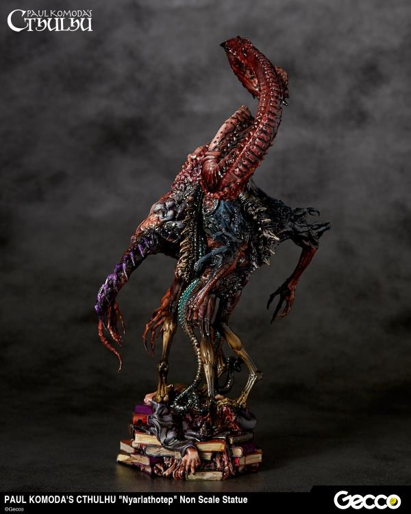 Cthulhu Mythos Nyarlathotep Statue Gallery Image 8