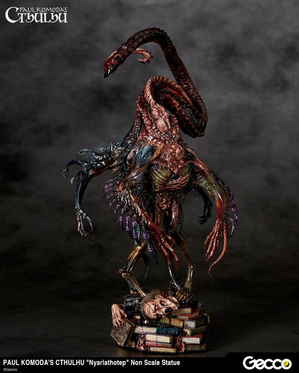 Cthulhu Mythos Nyarlathotep Statue Gallery Image 7