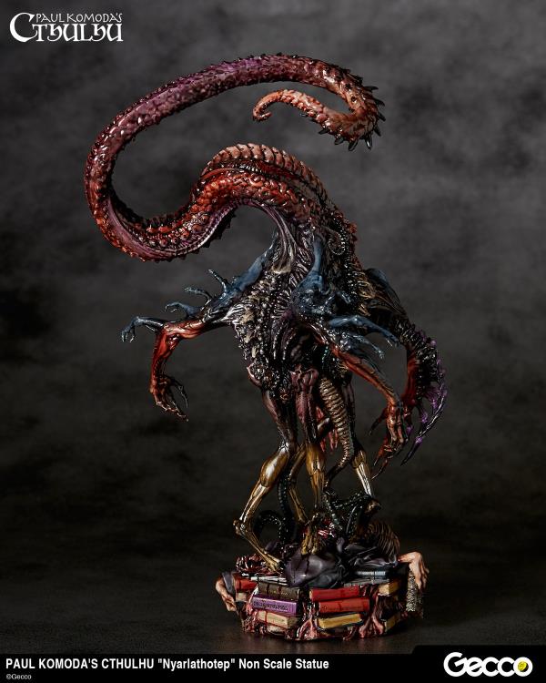 Cthulhu Mythos Nyarlathotep Statue Gallery Image 6