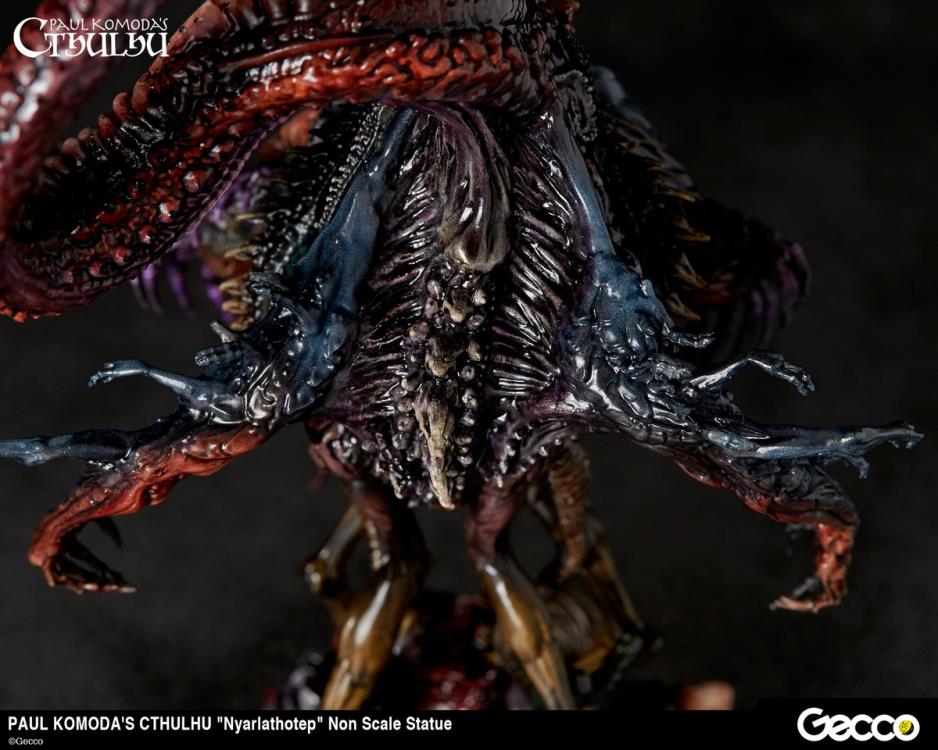 Cthulhu Mythos Nyarlathotep Statue Gallery Image 14