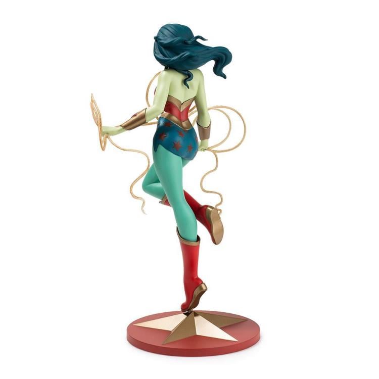 DC Comics Wonder Woman Limited Edition Art Figure By Tara McPherson Gallery Image 6