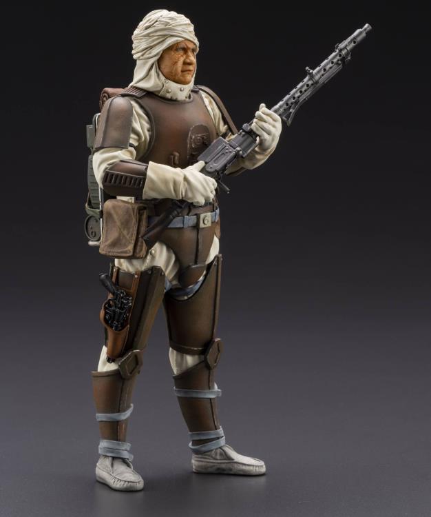 Star Wars Bounty Hunter ArtFX+ Dengar Statue Gallery Image 5