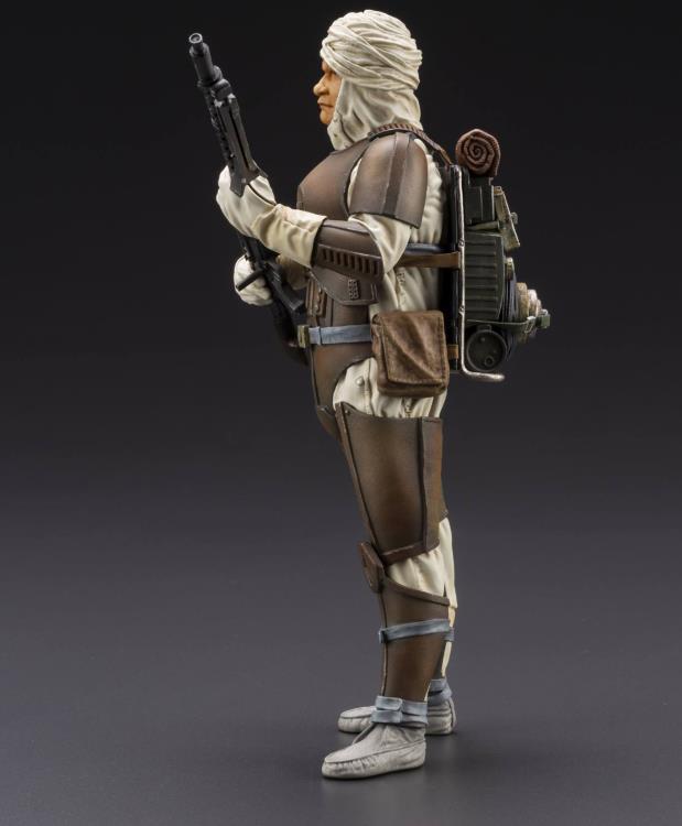 Star Wars Bounty Hunter ArtFX+ Dengar Statue Gallery Image 7