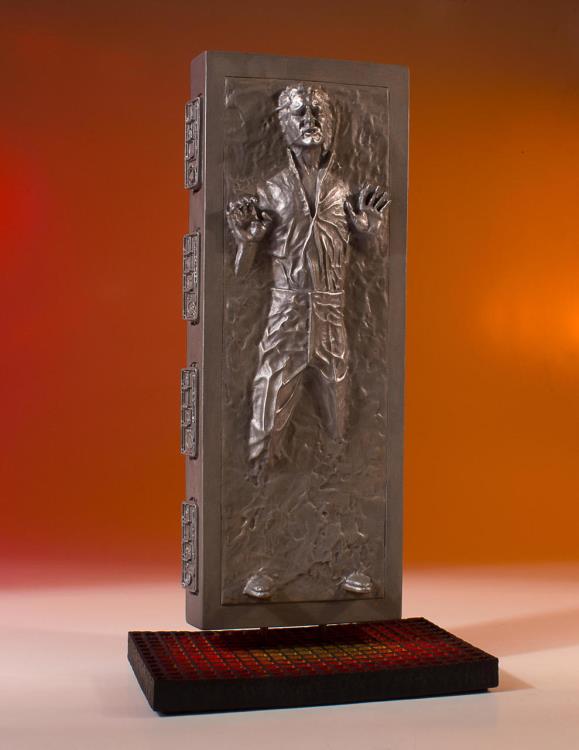 Star Wars Collector's Gallery Han Solo (Carbonite) Statue Gallery Image 12