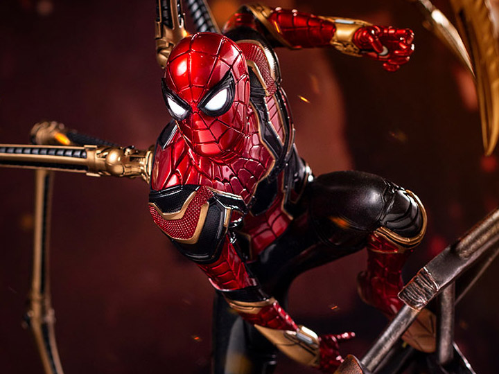 Avengers: Infinity War Legacy Replica Iron Spider Statue Gallery Image 1