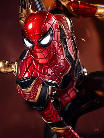 Avengers: Infinity War Legacy Replica Iron Spider Statue Gallery Image 2