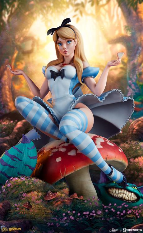Fairytale Fantasies Collection Alice in Wonderland Statue Gallery Image 3