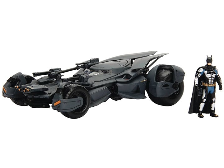 Justice League Metals Die Cast Batman & 1/24 Scale Batmobile Gallery Image 1
