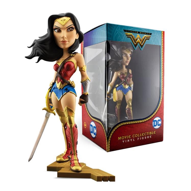 Wonder Woman (Gal Gadot) Vinyl Figure Gallery Image 8
