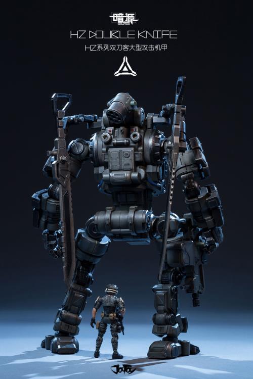 Dark Source HZ Double Knife 1/24 Scale Figure Gallery Image 10