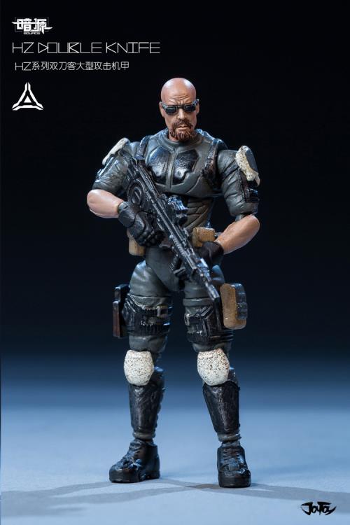 Dark Source HZ Double Knife 1/24 Scale Figure Gallery Image 15