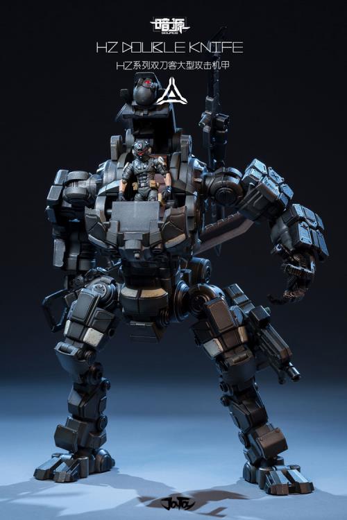 Dark Source HZ Double Knife 1/24 Scale Figure Gallery Image 11