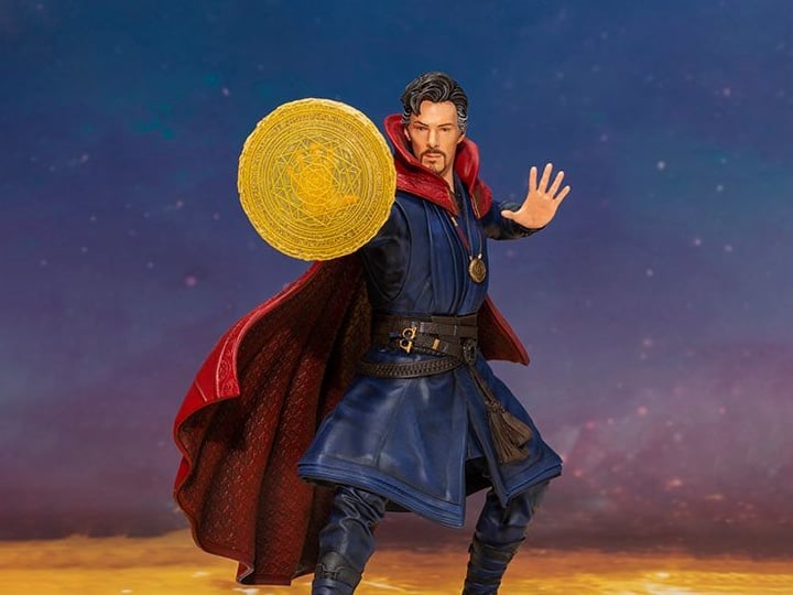 Avengers: Infinity War ArtFX+ Dr. Strange Statue Gallery Image 1