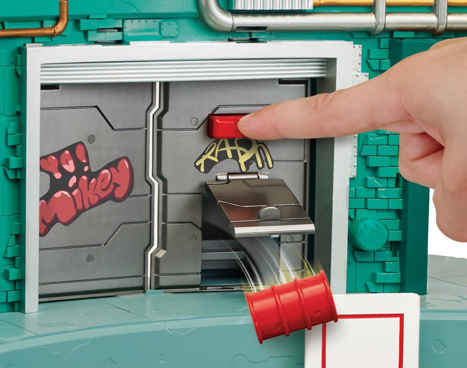 Rise of The Teenage Mutant Ninja Turtles Epic Sewer Lair Playset Gallery Image 8