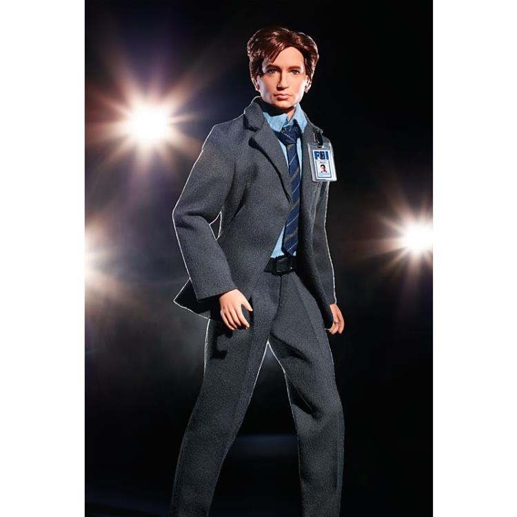 The X-Files Barbie Agent Fox Mulder Gallery Image 7
