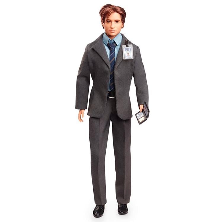 The X-Files Barbie Agent Fox Mulder Gallery Image 3