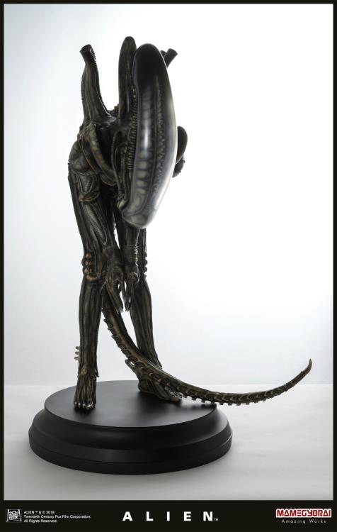 Alien Big Chap 1/3 Scale Statue Gallery Image 3