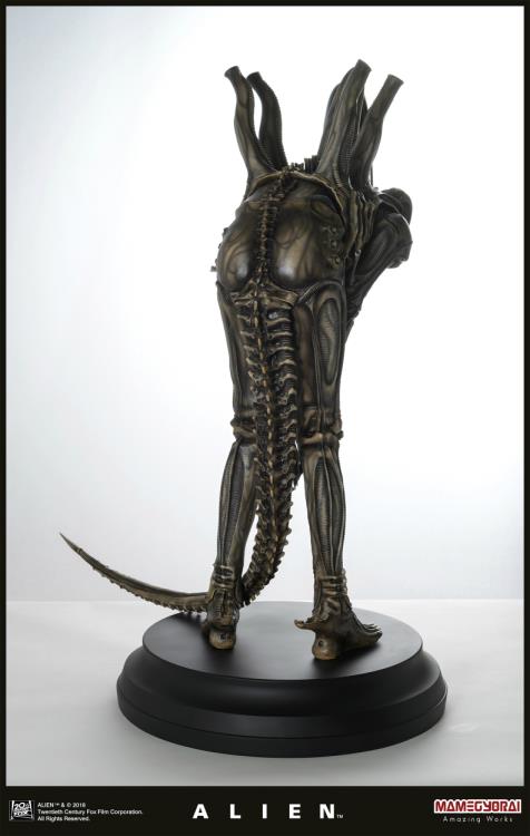 Alien Big Chap 1/3 Scale Statue Gallery Image 6