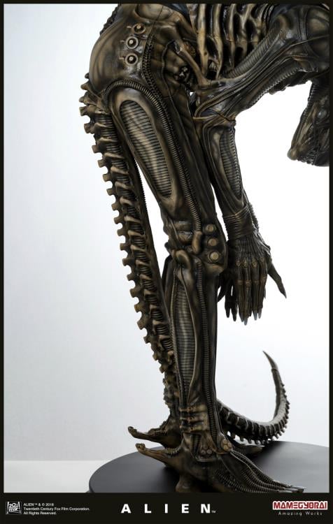 Alien Big Chap 1/3 Scale Statue Gallery Image 9