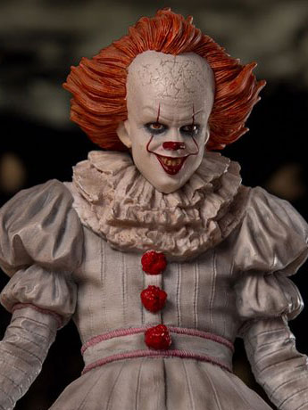 IT Pennywise 1/10 Art Scale Statue Gallery Image 2