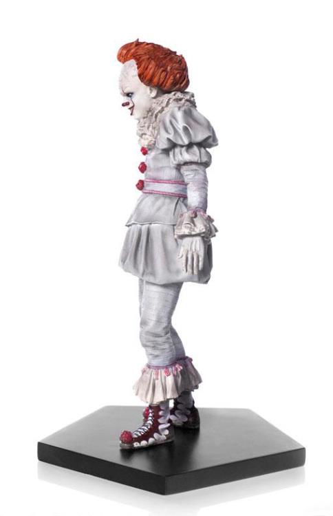 IT Pennywise 1/10 Art Scale Statue Gallery Image 6