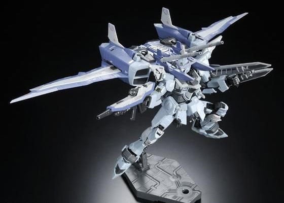 Mobile Suit Gundam SEED RG Justice Gundam (Deactive Mode) Exclusive 1/144 Scale Model Kit Gallery Image 7