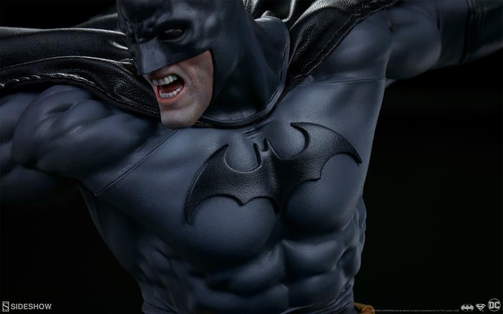 DC Comics Batman Vs Superman Diorama Gallery Image 14