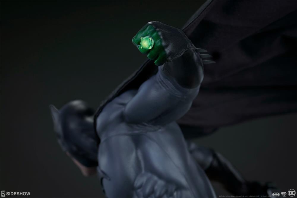 DC Comics Batman Vs Superman Diorama Gallery Image 10
