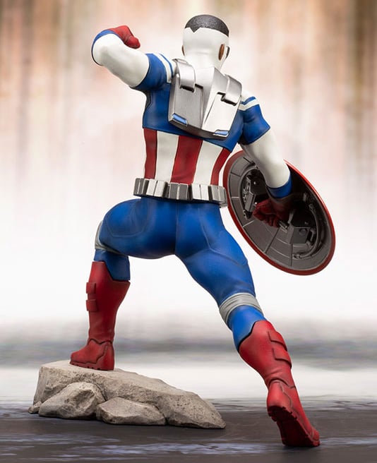 Marvel Universe ArtFX+ Captain America (Sam Wilson) Statue Gallery Image 5