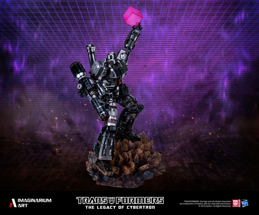 Transformers: Legacy Of Cybertron Megatron Limited Edition Statue Gallery Image 9