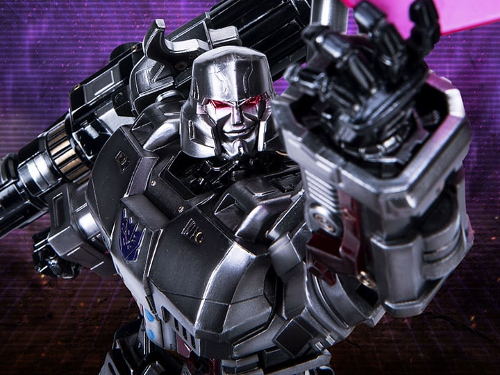 Transformers: Legacy Of Cybertron Megatron Limited Edition Statue Gallery Image 1