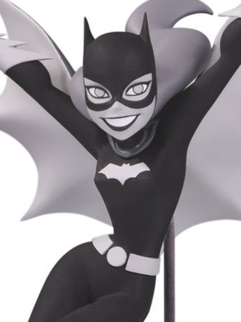 DC Comics Batman Black & White Batgirl Limited Edition Statue (Bruce Timm) Gallery Image 2