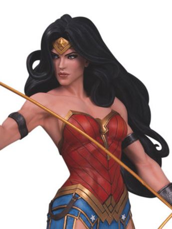 DC Comics Cover Girls of the DC Universe Wonder Woman Limited Edition Statue (Joelle Jones) Gallery Image 2