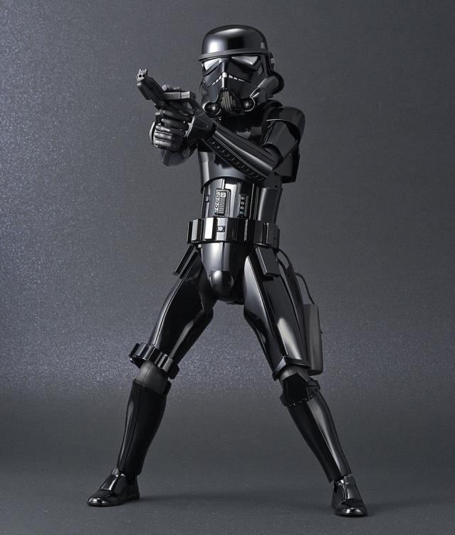 Star Wars Shadow Stormtrooper 1/6 Scale Model Kit Gallery Image 5