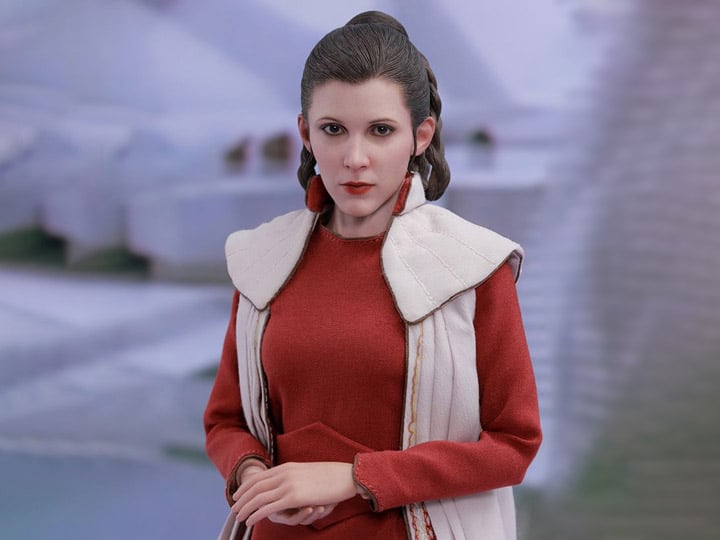 Star Wars: The Empire Strikes Back MMS508 Princess Leia (Bespin) 1/6 Scale Collectible Figure Gallery Image 1