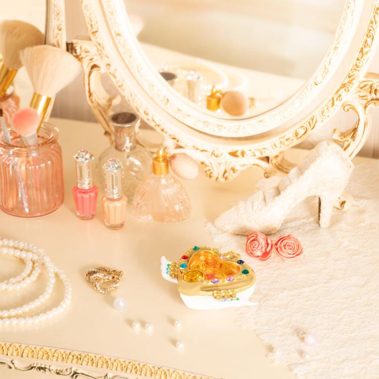 Sailor Moon Moonlight Memory Eternal Moon Article Exclusive Jewelry Case Gallery Image 10