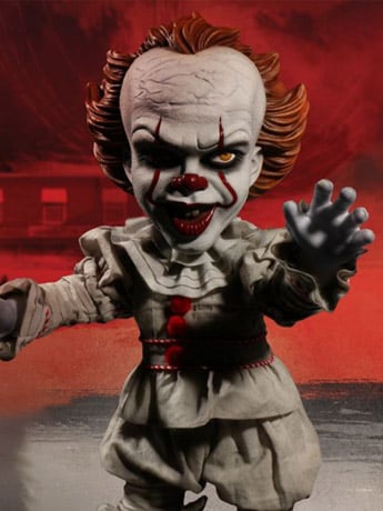 IT (2017) Mezco Designer Series Mega Scale Talking Pennywise Gallery Image 2