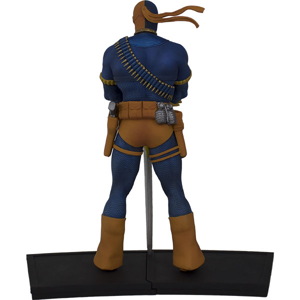 The New Teen Titans Deathstroke 1/9 Scale Limited Edition Statue Gallery Image 6