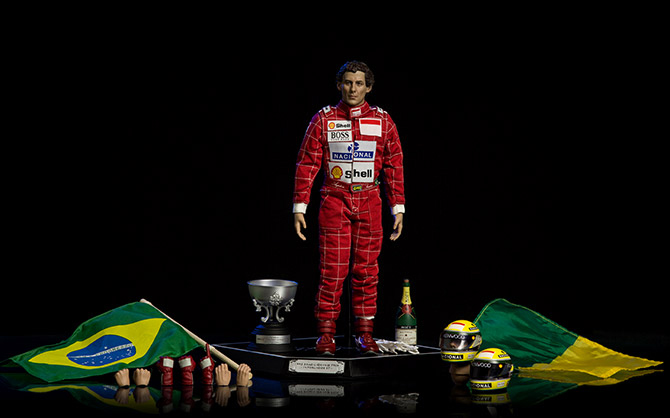 Ayrton Senna Live Legend 1/6 Scale Limited Edition Figure Gallery Image 17