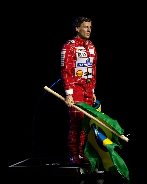 Ayrton Senna Live Legend 1/6 Scale Limited Edition Figure Gallery Image 6