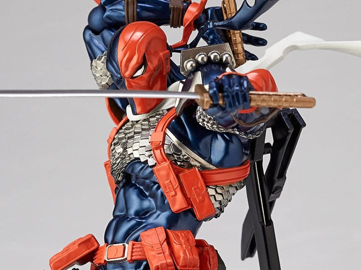 DC Comics Amazing Yamaguchi Revoltech No.011 Deathstroke Action Figure Gallery Image 1