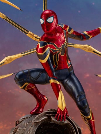 Avengers: Infinity War ArtFX+ Iron Spider Statue Gallery Image 2