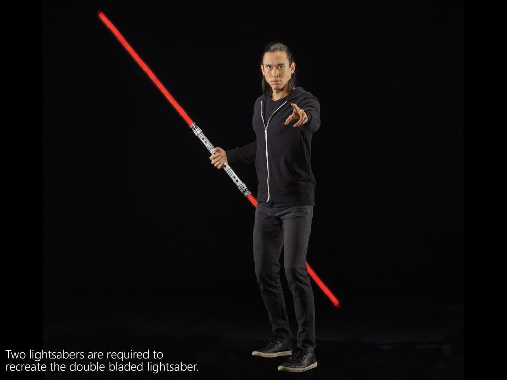 Star Wars: The Black Series Darth Maul (The Phantom Menace) Force FX Lightsaber Gallery Image 7