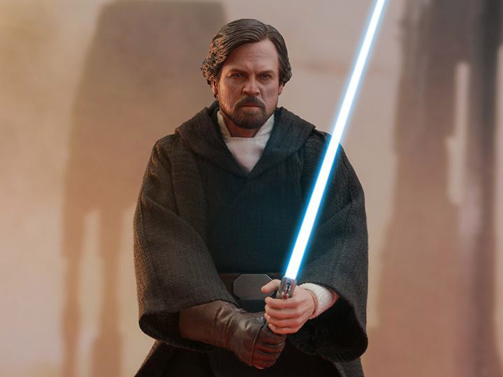 Star Wars: The Last Jedi MMS507 Luke Skywalker (Crait) 1/6 Scale Collectible Figure Gallery Image 1