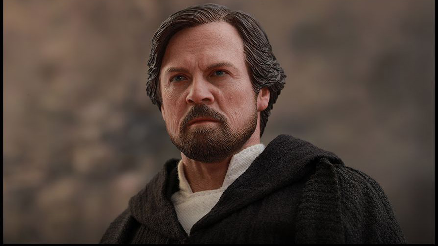Star Wars: The Last Jedi MMS507 Luke Skywalker (Crait) 1/6 Scale Collectible Figure Gallery Image 14