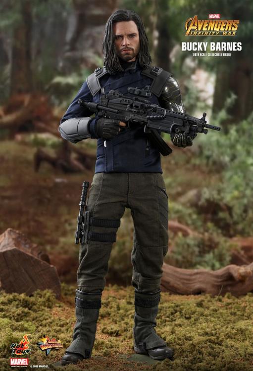 Avengers: Infinity War MMS509 Bucky Barnes 1/6th Scale Collectible Figure Gallery Image 3