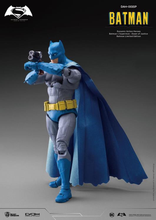 Batman v Superman Dynamic 8ction Heroes DAH-001SP Batman (Comic Ver.) PX Previews Exclusive Gallery Image 4