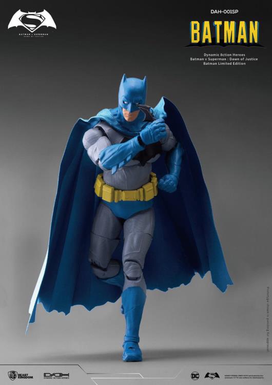 Batman v Superman Dynamic 8ction Heroes DAH-001SP Batman (Comic Ver.) PX Previews Exclusive Gallery Image 3