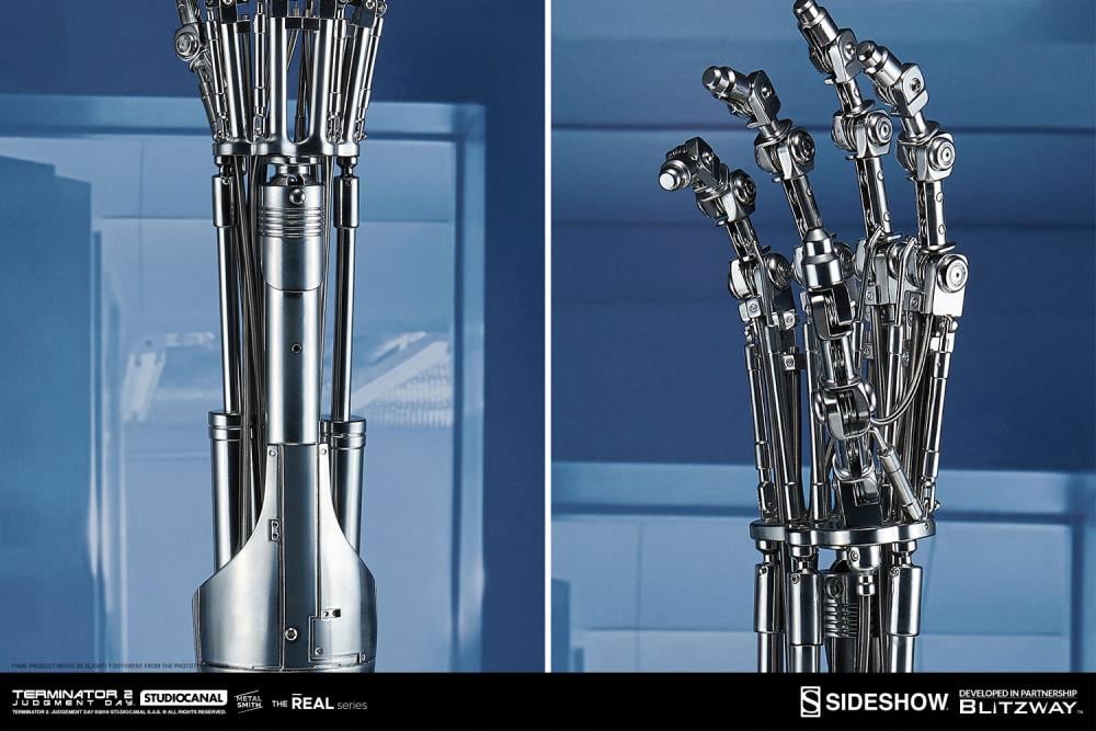 Terminator 2: Judgment Day T-800 Endoskeleton Arm and Brain Chip Life-Size Collectible Set Gallery Image 8